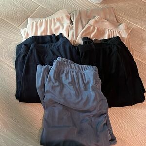 Bundle of 5 Chicos pants